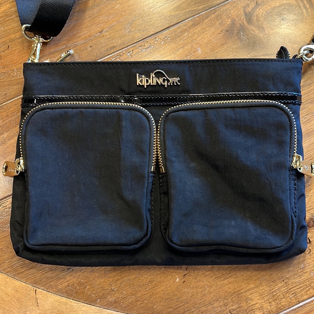 Kipling Versatile Bag - Picture 2 of 9